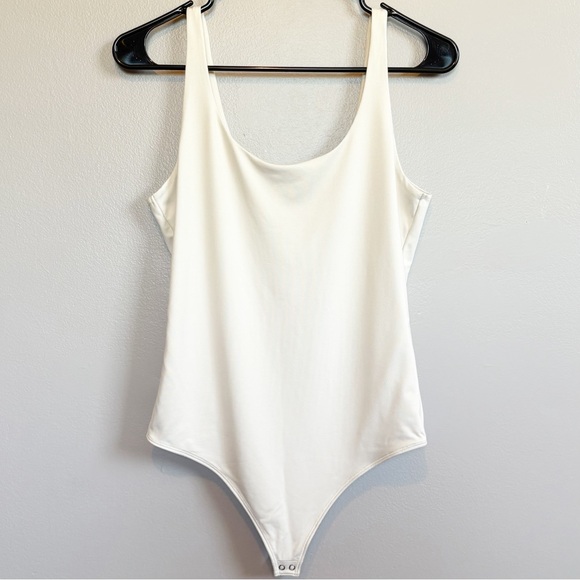 Abercrombie & Fitch Tops - Abercrombie & Fitch A&F Soft Collection Women’s Bodysuit Cream Size Medium